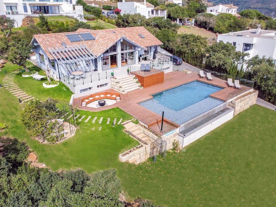 Casa Micheal - Luxury Villa - El Cuarton, ตาริฟา ภายนอก รูปภาพ