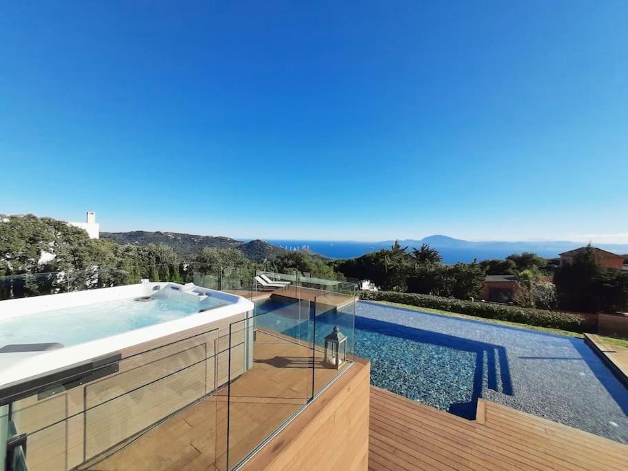 Casa Micheal - Luxury Villa - El Cuarton, ตาริฟา ภายนอก รูปภาพ
