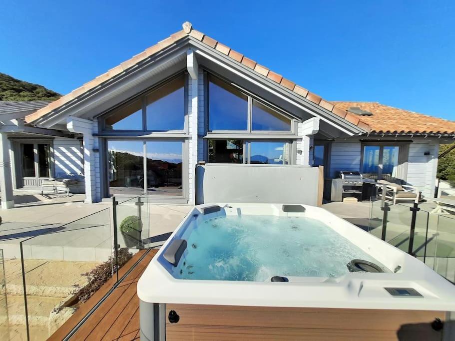 Casa Micheal - Luxury Villa - El Cuarton, ตาริฟา ภายนอก รูปภาพ